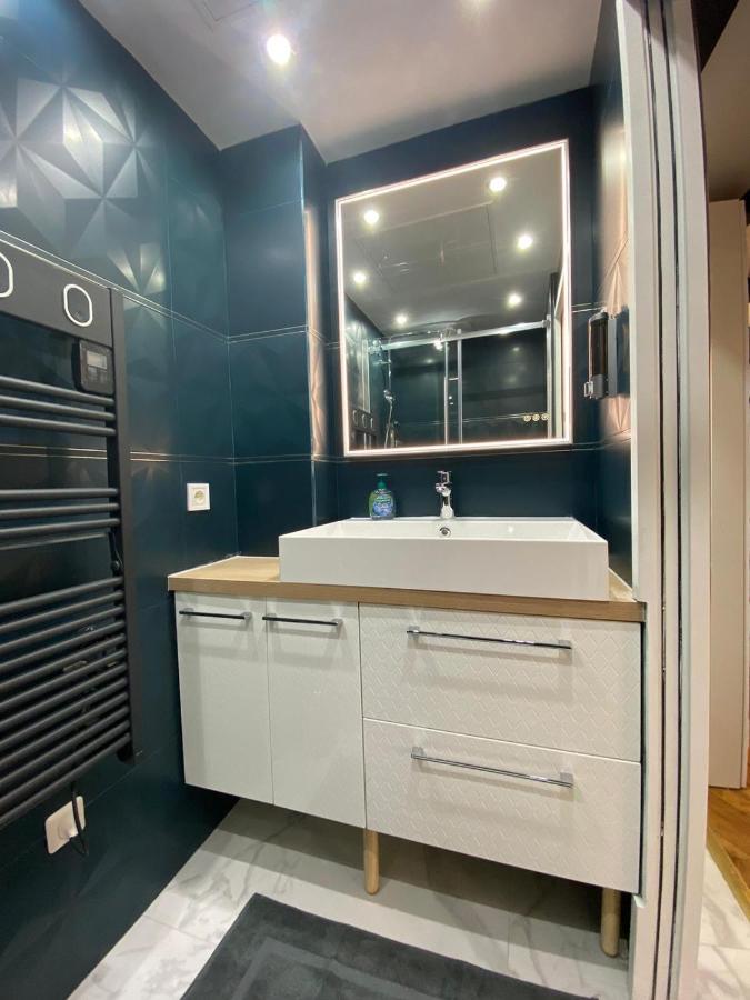 Beautiful Mini Loft Near Saint-Lazare Aparthotel Paris Exterior photo