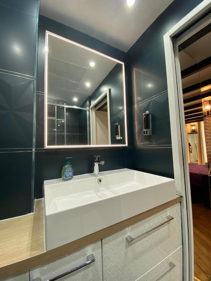 Beautiful Mini Loft Near Saint-Lazare Aparthotel Paris Exterior photo